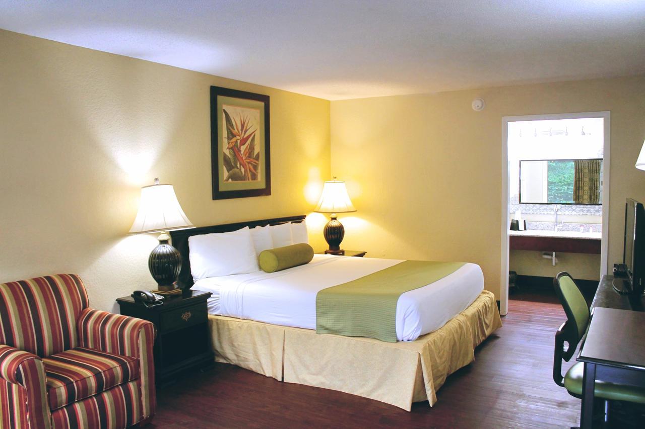 Residence Hub Inn And Suites Marianna Zewnętrze zdjęcie