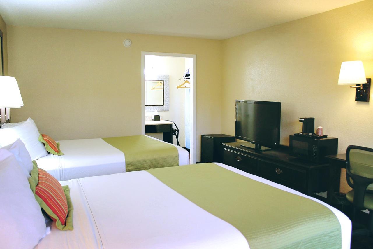 Residence Hub Inn And Suites Marianna Zewnętrze zdjęcie